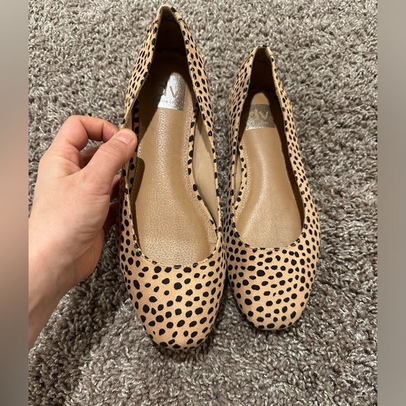 Dolce Vita Women Mybel Ballet Flat Cheetah Print Suede , size 8 - Picture 8 of 11